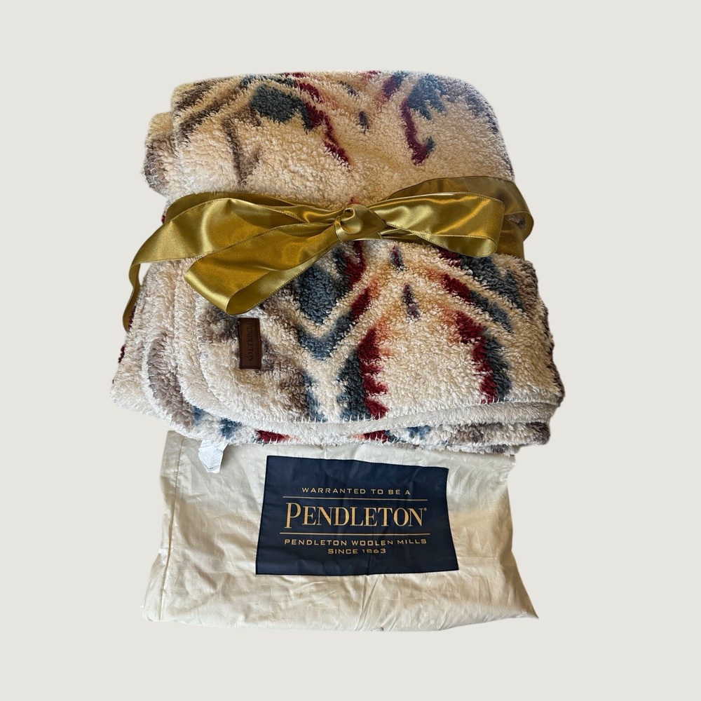 Pendleton White Sands King Fleece Blanket Southwestern Sherpa Cream